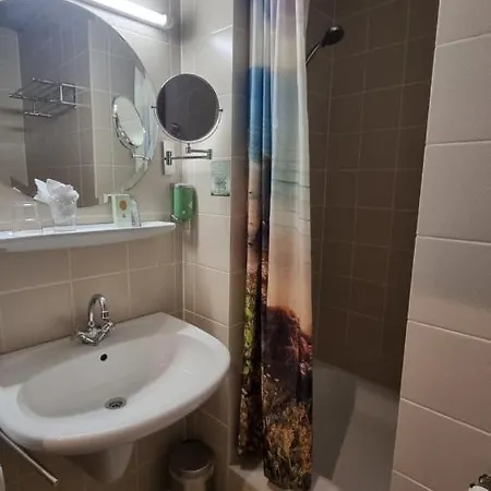 Szálloda Matz Brunnenhof Wilgartswiesen